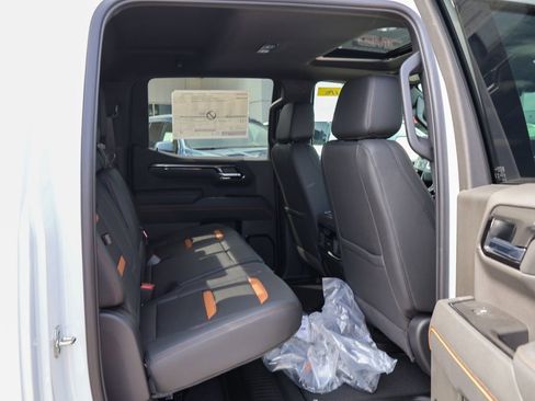 New 2026 GMC Sierra 1500 AT4 image 31