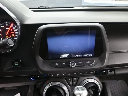 Used 2020 Chevrolet Camaro SS RWD image 20