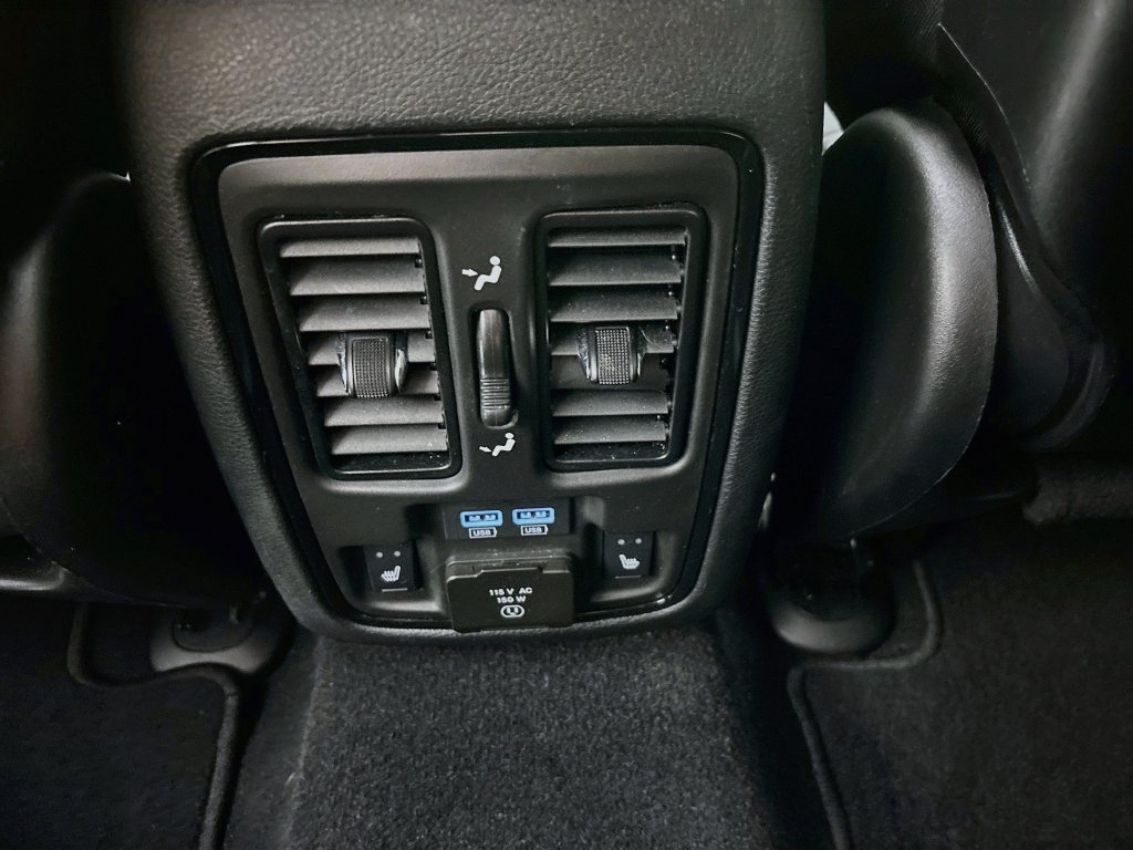 Used 2025 Dodge Durango R/T AWD/4WD image 26