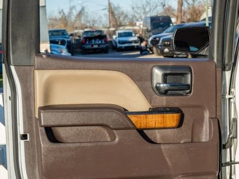 Used 2017 GMC Sierra 1500 SLT w/ SLT Premium Package image 34