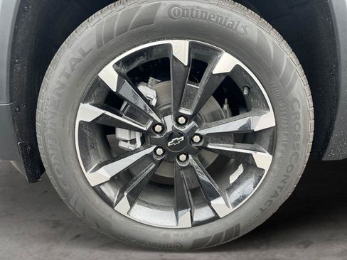 New 2026 Chevrolet Equinox RS AWD/4WD image 9