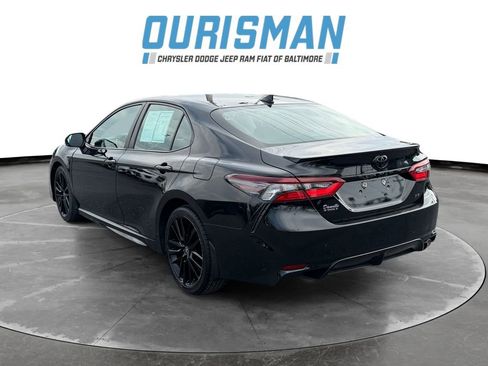 Used 2023 Toyota Camry SE w/ Convenience Package image 4