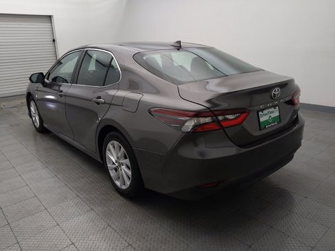 Used 2023 Toyota Camry LE FWD image 5