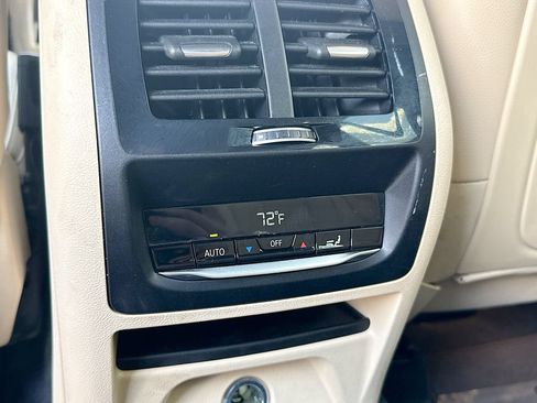 Used 2019 BMW X3 xDrive30i w/ Premium Package AWD/4WD image 20