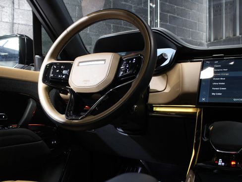 Used 2023 Land Rover Range Rover Sport SE Dynamic image 71