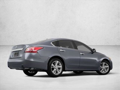 Used 2015 Nissan Altima 2.5 SV image 15