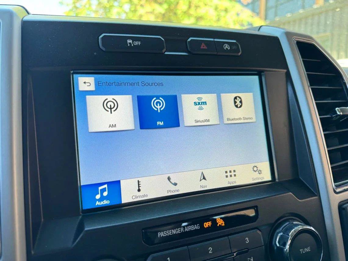 Used 2019 Ford F150 Lariat AWD/4WD image 16