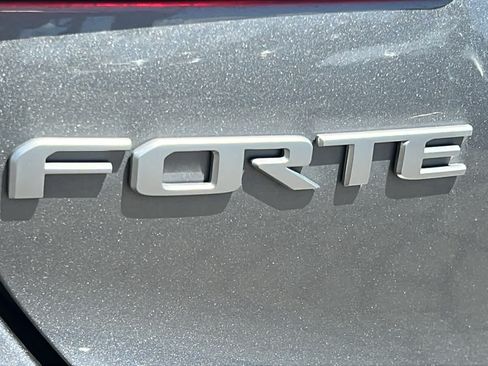 Used 2024 Kia Forte GT-Line w/ GT-Line Premium Package FWD image 28