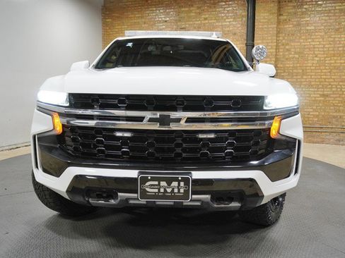 Used 2021 Chevrolet Tahoe 4WD w/ Remote Keyless Entry Package image 4