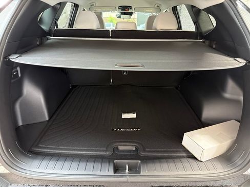 New 2026 Hyundai Tucson SEL FWD image 9