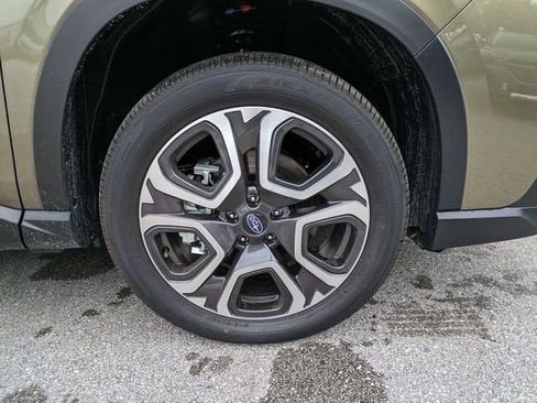 New 2025 Subaru Ascent Limited AWD/4WD image 10