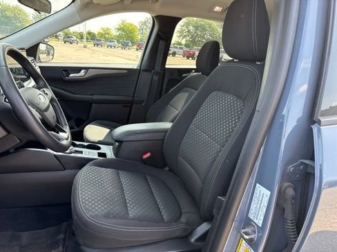 Used 2023 Ford Escape Active w/ Tech Pack #2 AWD/4WD image 17