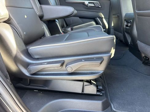 Certified 2025 Chevrolet Tahoe Premier image 15