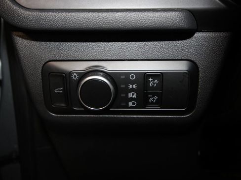 Used 2024 Ford Escape ST-Line w/ Tech Pack #1 FWD image 9