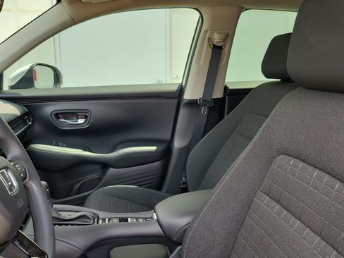 Used 2024 Honda HR-V LX image 23