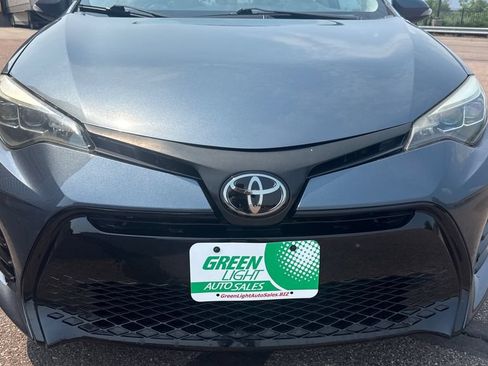 Used 2017 Toyota Corolla SE FWD image 12