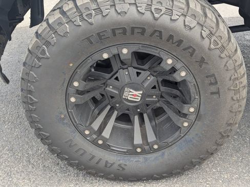 Used 2017 RAM 1500 Big Horn AWD/4WD image 13