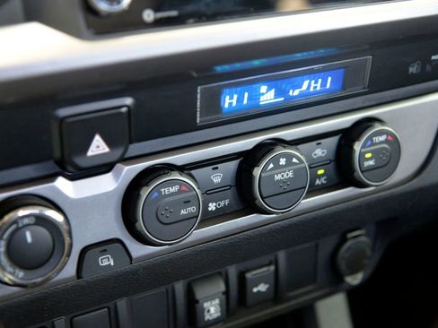 Used 2022 Toyota Tacoma SR5 image 24