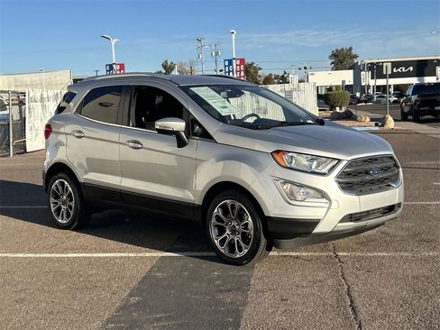 Used 2018 Ford EcoSport Titanium image 2