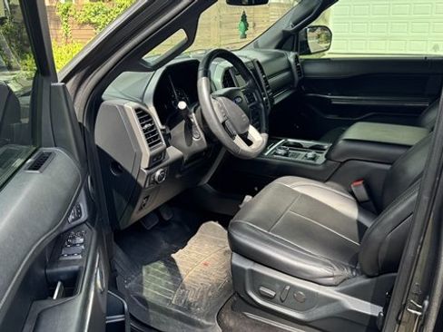Used 2021 Ford Expedition Max XLT AWD/4WD image 8