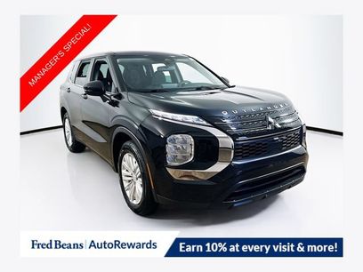 Used 2023 Mitsubishi Outlander ES