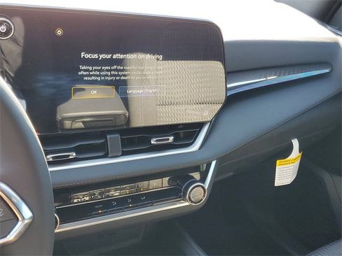 New 2026 Chevrolet Equinox LT w/ Midnight Edition image 10