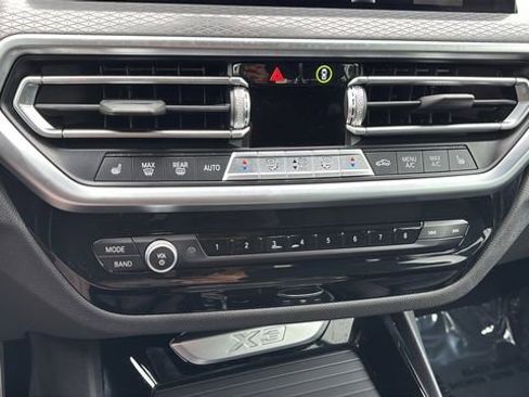 Used 2024 BMW X3 xDrive30i image 31