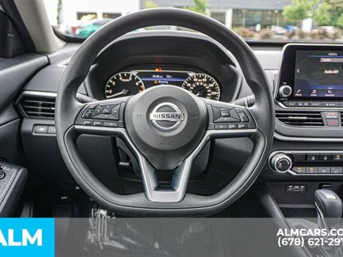 Used 2022 Nissan Altima 2.5 SV FWD image 28