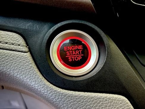 Used 2022 Honda Odyssey EX image 14