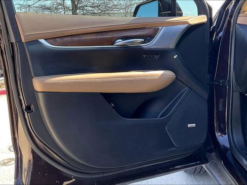 Used 2020 Cadillac XT5 Sportv w/ Platinum Package image 21