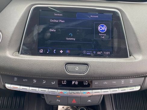 Used 2023 Cadillac XT4 Premium Luxury AWD/4WD image 25