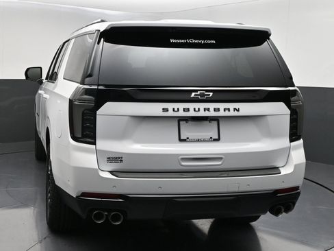 New 2026 Chevrolet Suburban Z71 w/ Z71 Off-Road Package AWD/4WD image 6