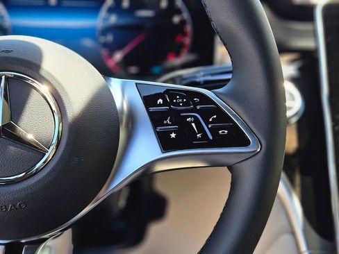 New 2026 Mercedes-Benz GLC 300 4MATIC image 26
