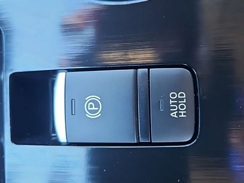 Used 2023 Nissan Rogue SV image 22