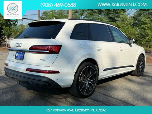 Used 2020 Audi Q7 3.0T Prestige w/ Prestige Package AWD/4WD image 4