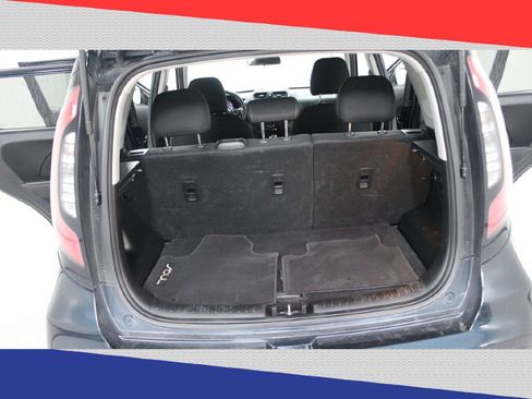 Used 2019 Kia Soul + image 23