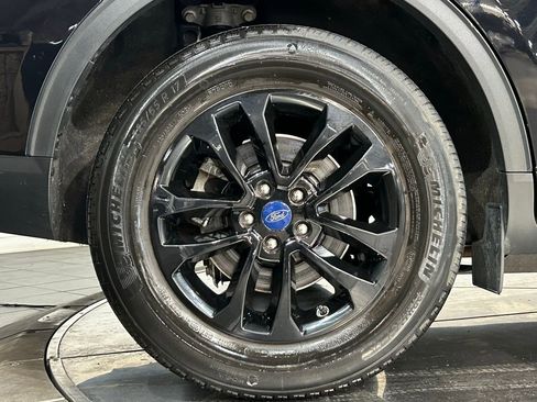 Used 2021 Ford Escape SE FWD image 20