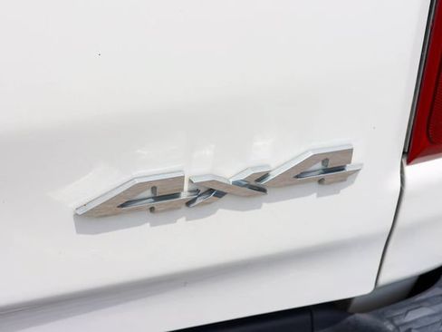 Used 2023 RAM 1500 Limited AWD/4WD image 9