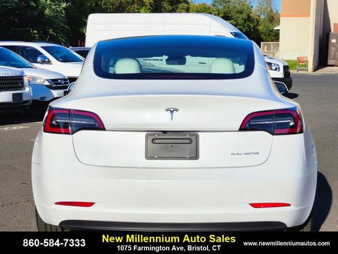 Used 2022 Tesla Model 3 Long Range image 4