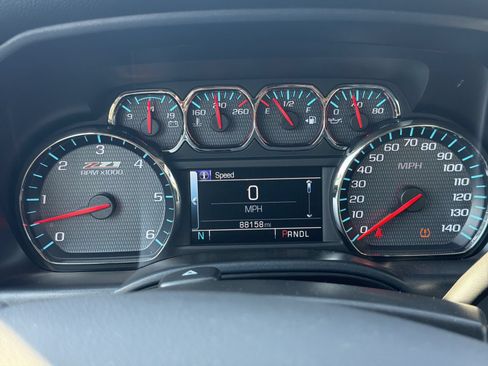Used 2018 Chevrolet Silverado 1500 LT w/ All Star Edition AWD/4WD image 33