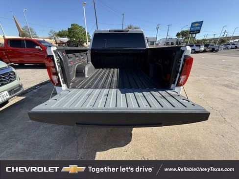 Used 2020 GMC Sierra 1500 Elevation w/ Elevation Value Package RWD image 32