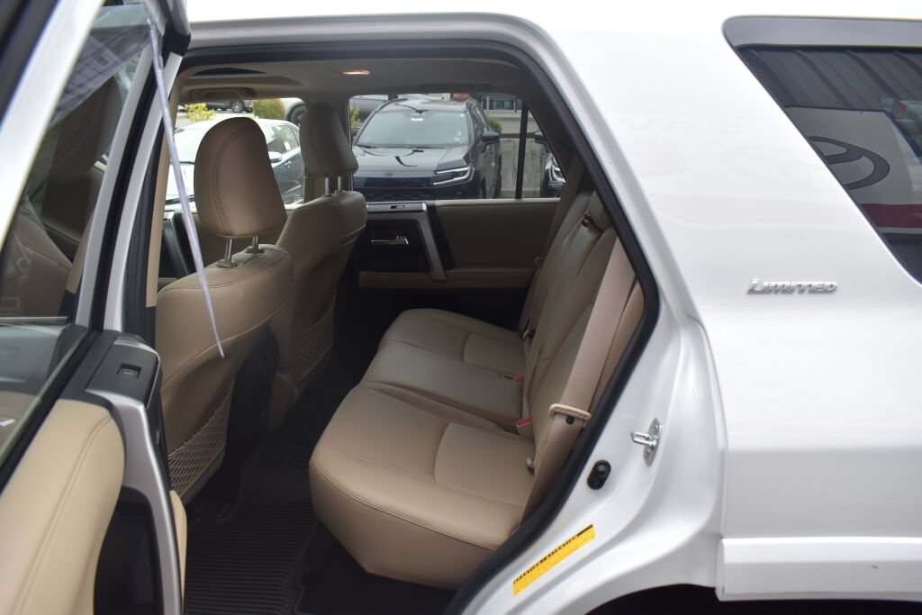Certified 2024 Toyota 4Runner Limited AWD/4WD image 20