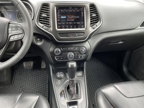 Used 2022 Jeep Cherokee Trailhawk w/ Sound & Nav Group AWD/4WD image 21