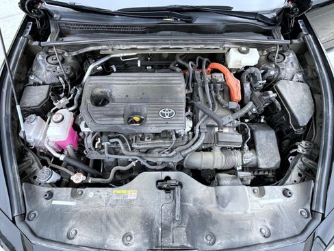 Used 2024 Toyota Crown AWD/4WD image 25