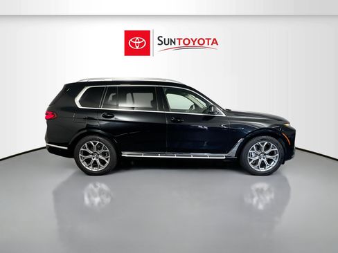 Used 2023 BMW X7 xDrive40i AWD/4WD image 2