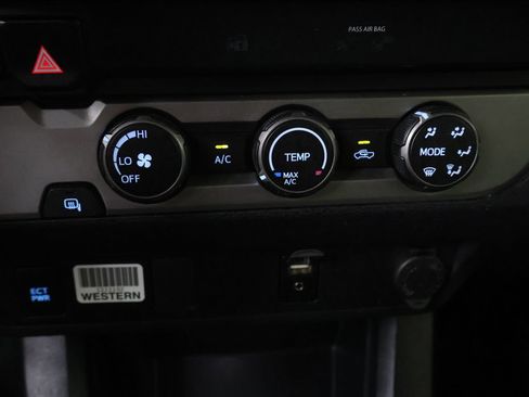 Used 2019 Toyota Tacoma SR RWD image 24