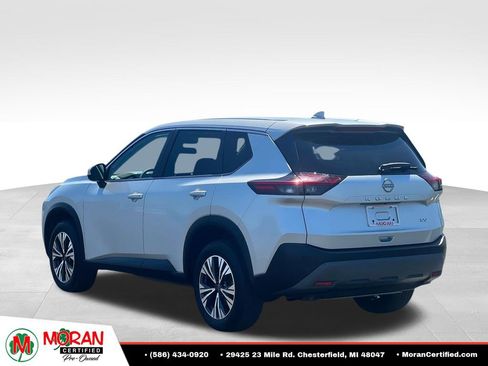 Used 2023 Nissan Rogue SV FWD image 4