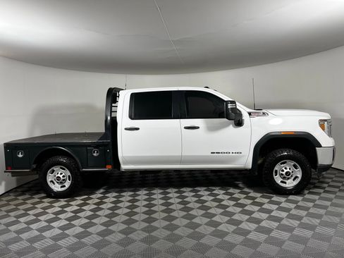 Used 2023 GMC Sierra 2500 Pro w/ Convenience Package AWD/4WD image 4