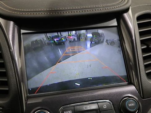 Used 2015 Chevrolet Impala LTZ FWD image 24