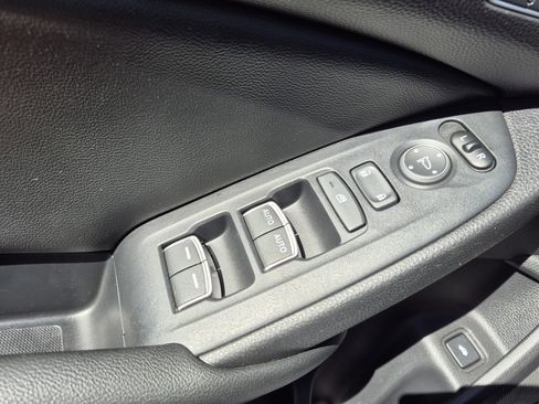 Used 2019 Honda Accord Touring image 13